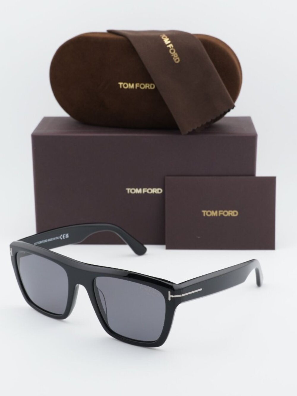 Tom Ford Alberto FT1077-N 01D Square Sunglasses - Shiny Black\Smoke Polarized